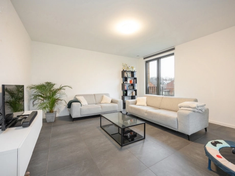 fa3d76cca9ba45fc83135139fe9f1f09 thumbnail