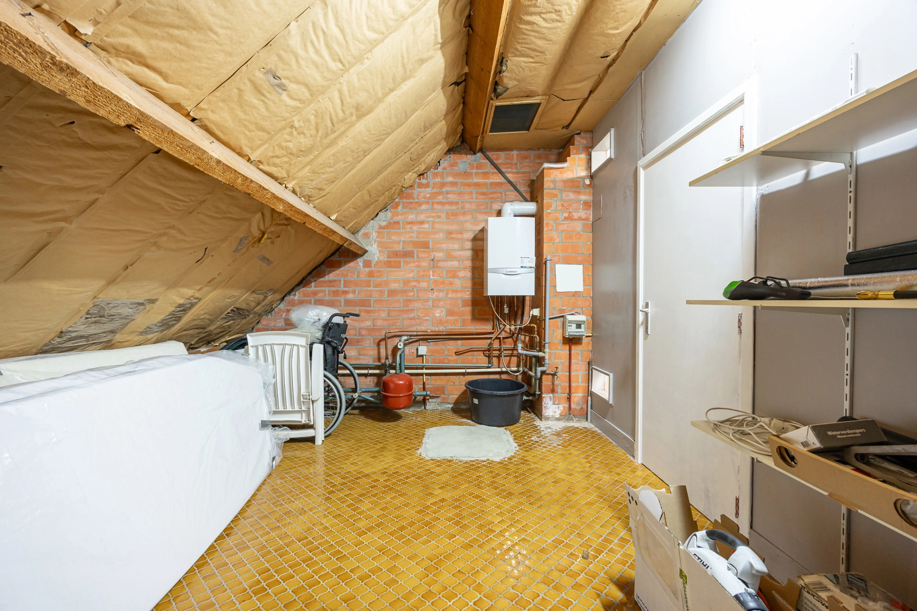 5c93672e2a124950b1f4629d60909f03 photo