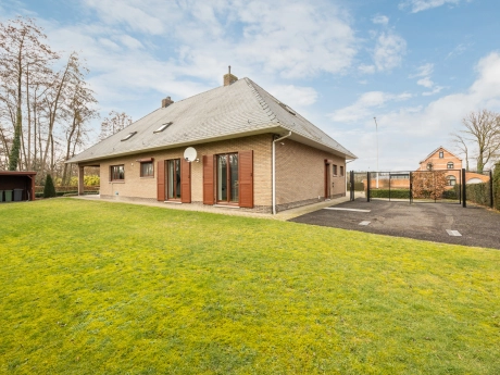 a26becca18d64b73b6a3ce28284663bd thumbnail