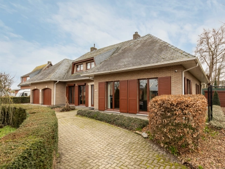 dddb6e7d54d0455da8ddf3923104b1f5 thumbnail