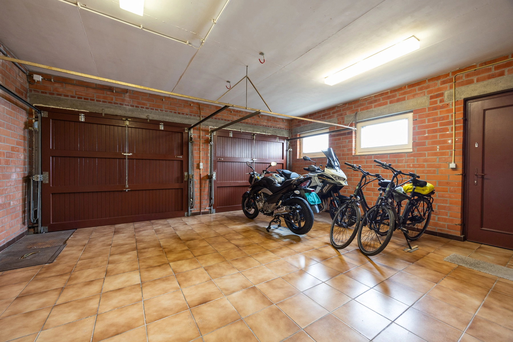 f506e32c0ef44e3081d0772a8e4361c6 photo