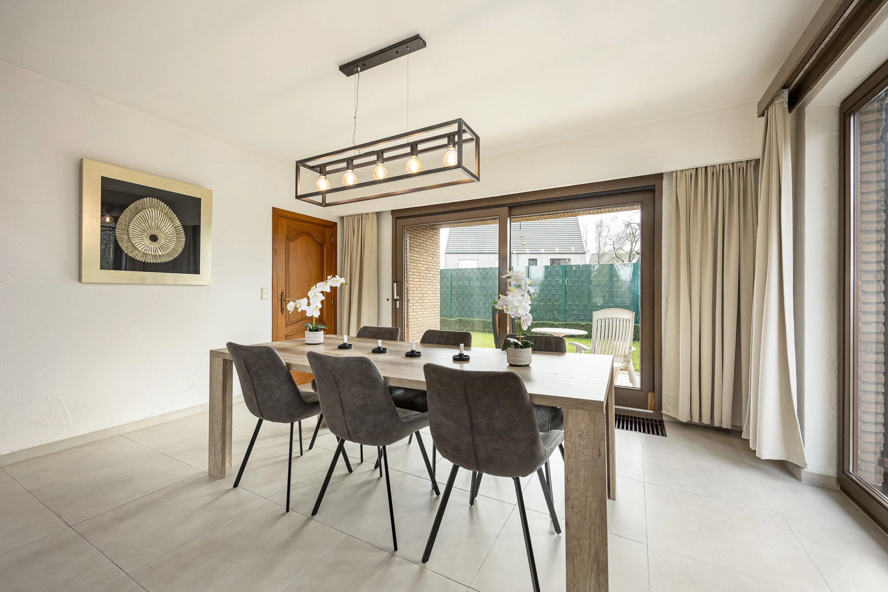 fa5874382b3a4a709aeb0bf4244473fa photo