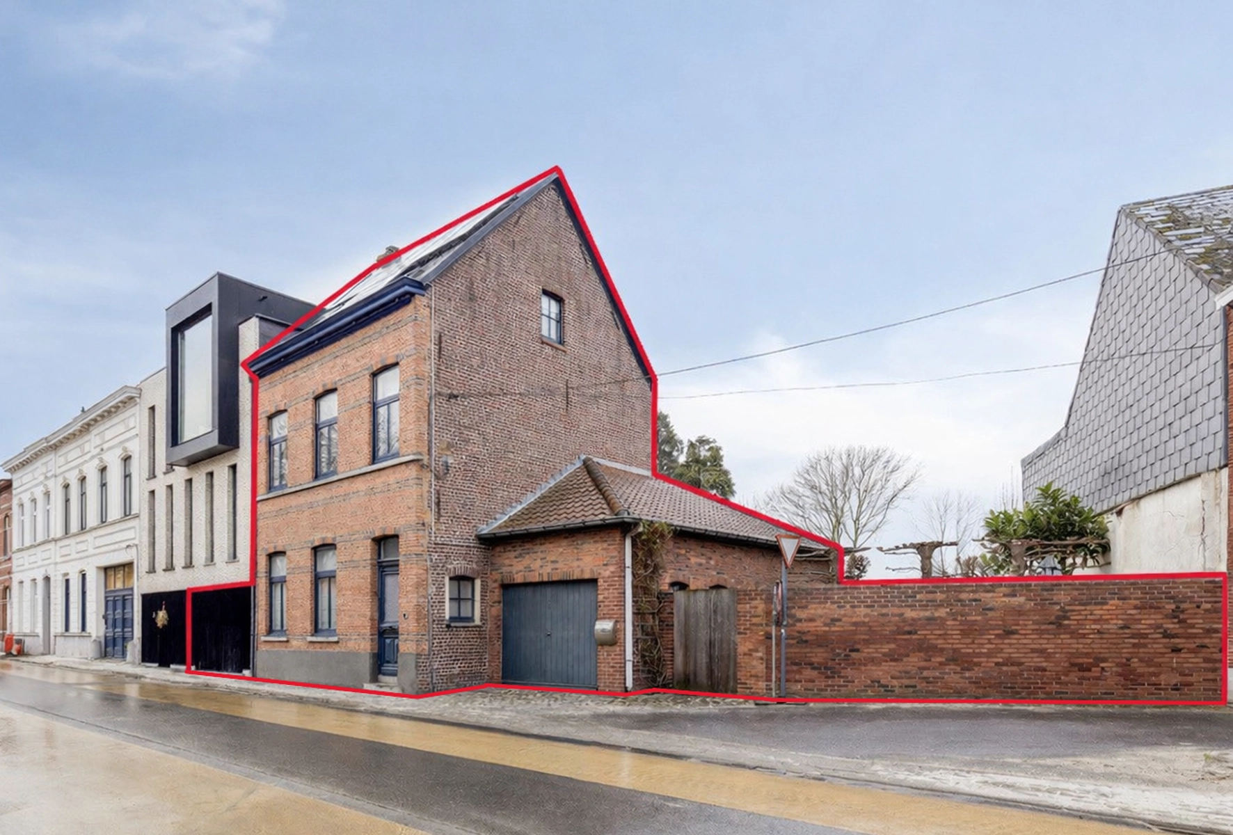 bb2f101b7a654e2d92063f82a8b82208 photo