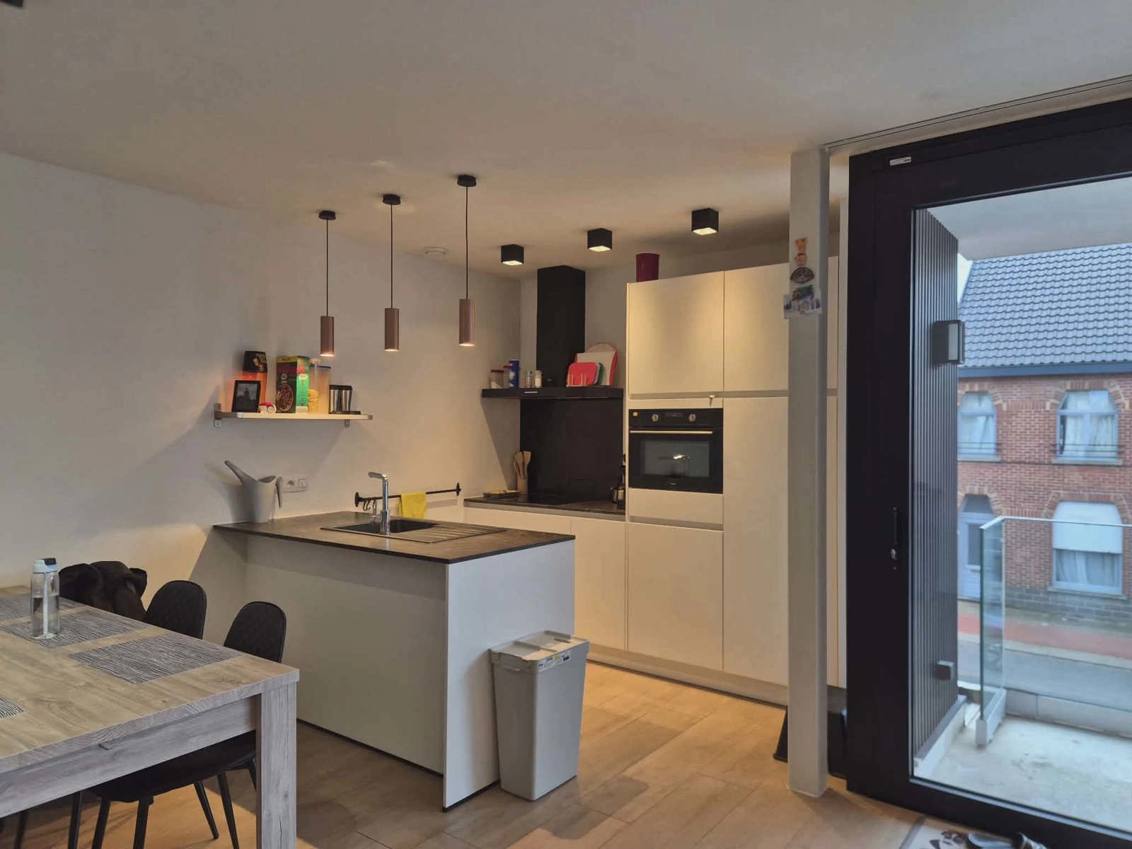 13f2e3afa67243e1bec0a77d98ba44f2 photo