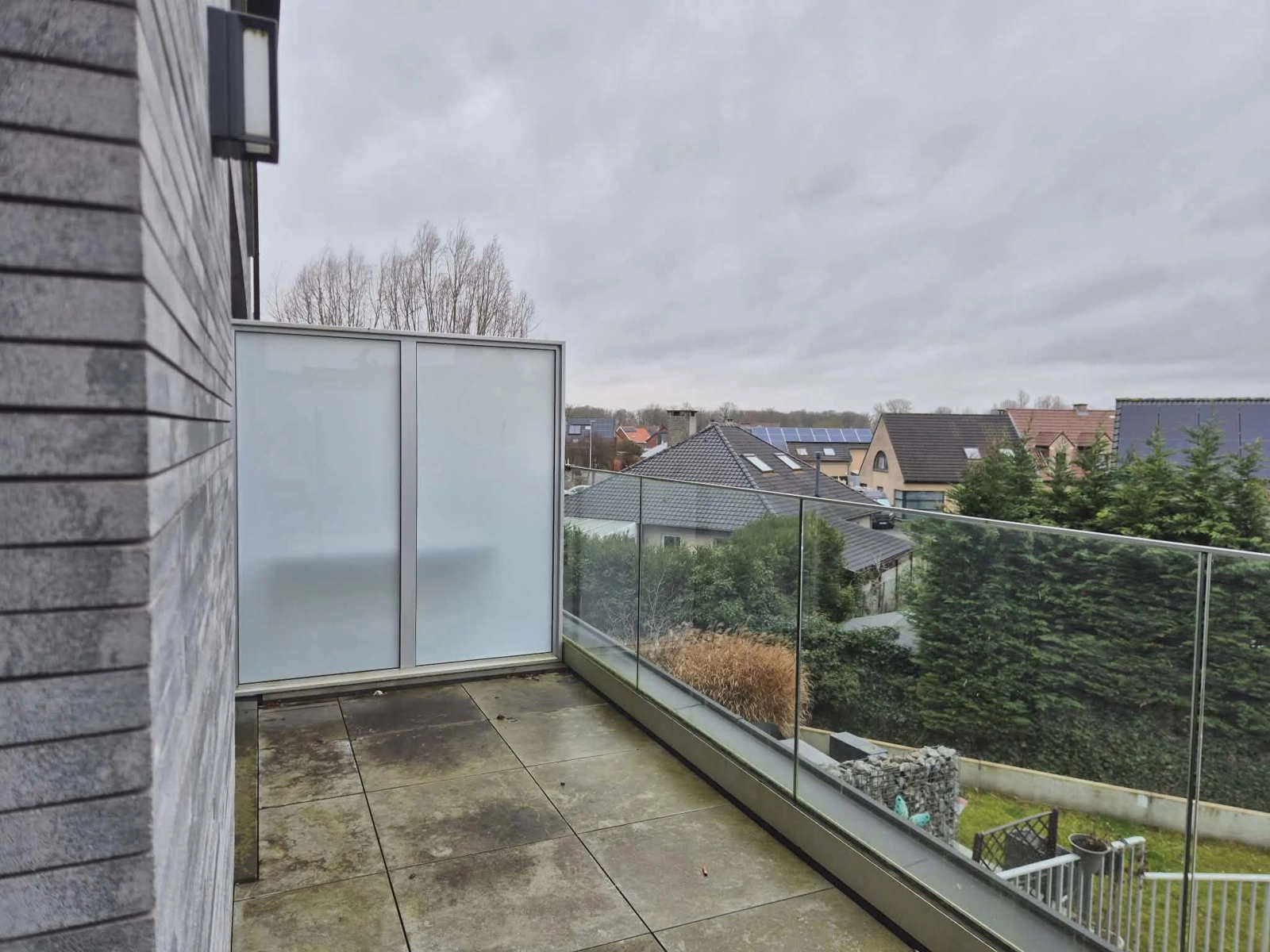 1dba1bbe90384bd88ed69527dedc068f photo