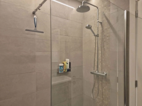 9da21ab6cc834f11bbbd26d4423d47e4 thumbnail