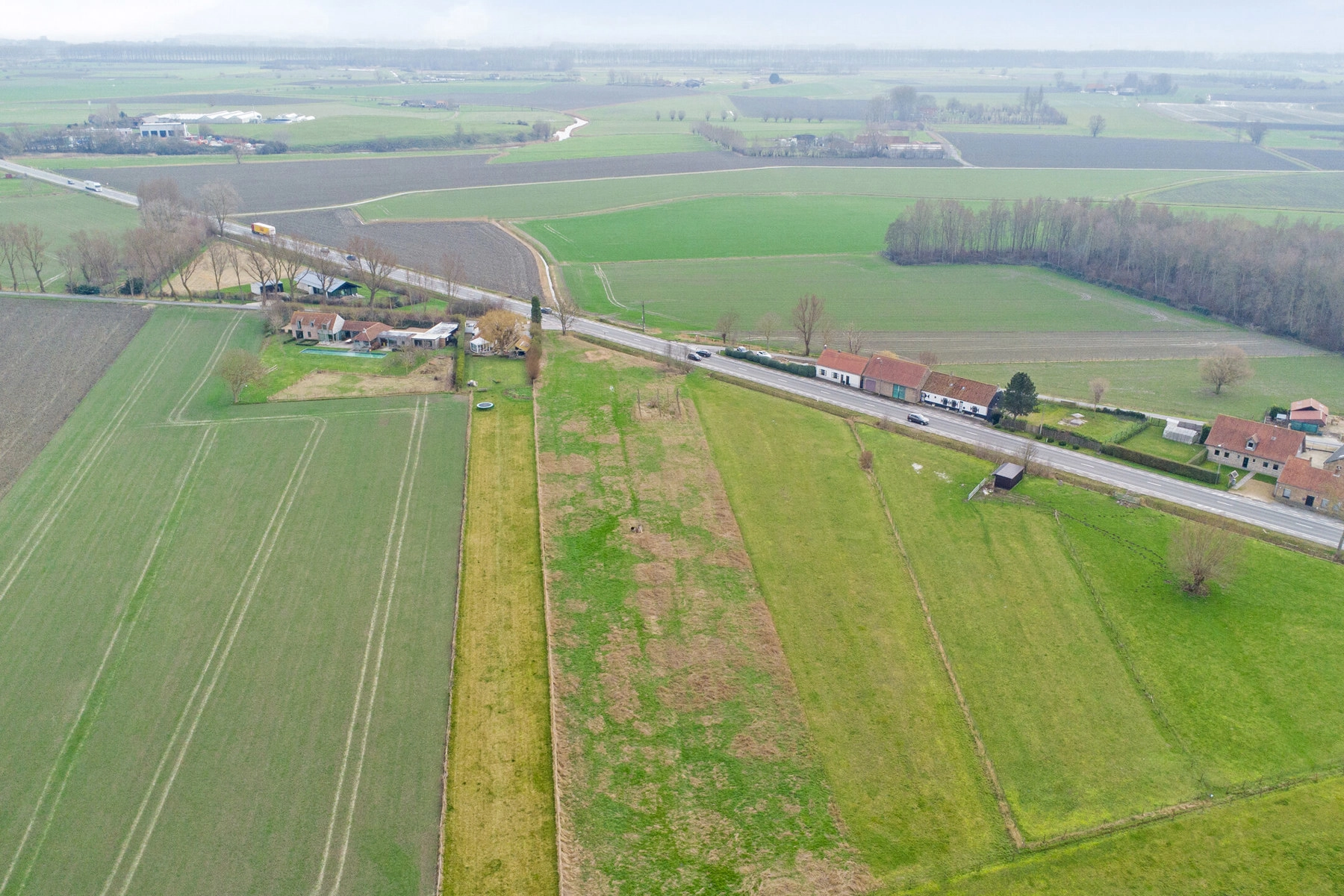 aae60f8944304424a0743975d6f1e61c photo