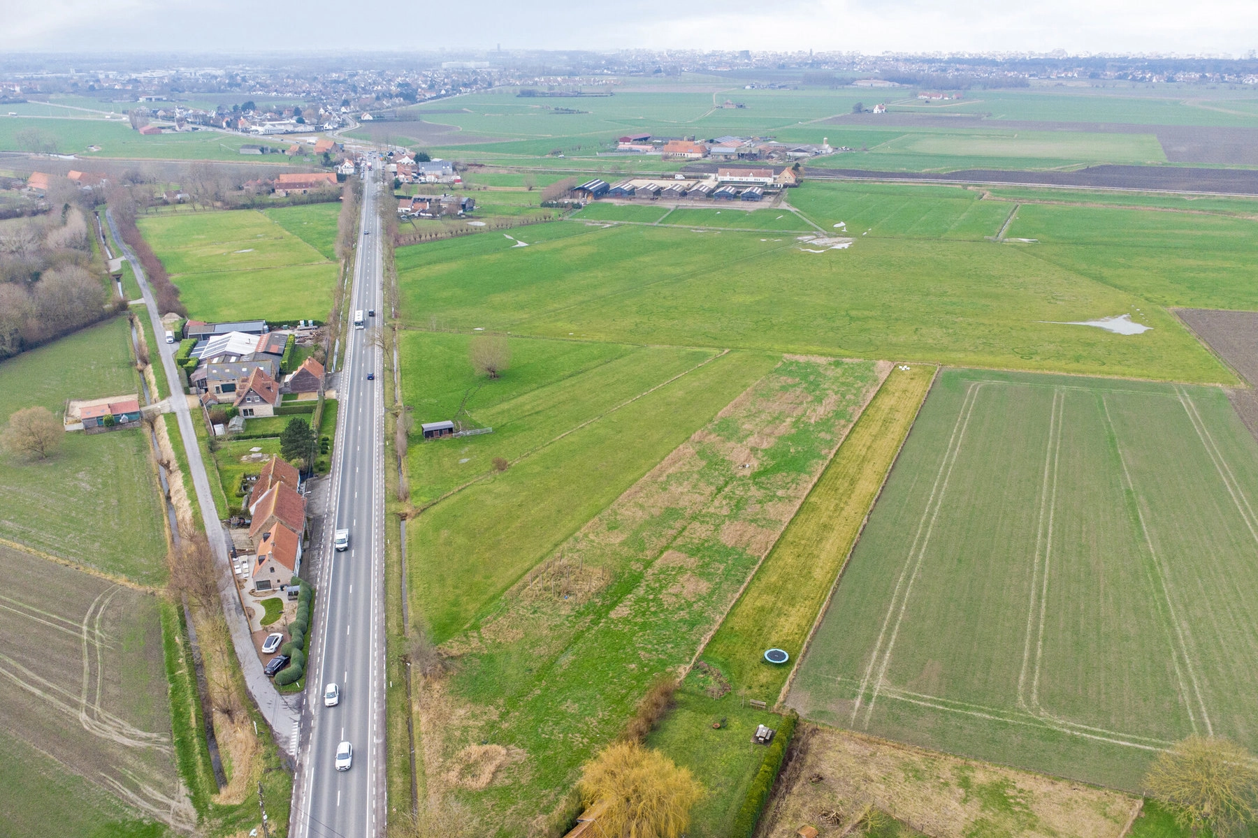 fdf8cd0d0e924111b9b951134e4b3a03 photo