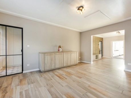 d6b337a8e1504a66bf00899de8d93d22 thumbnail