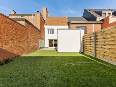 e0e38b9e9a564045b34538b47cafffee thumbnail