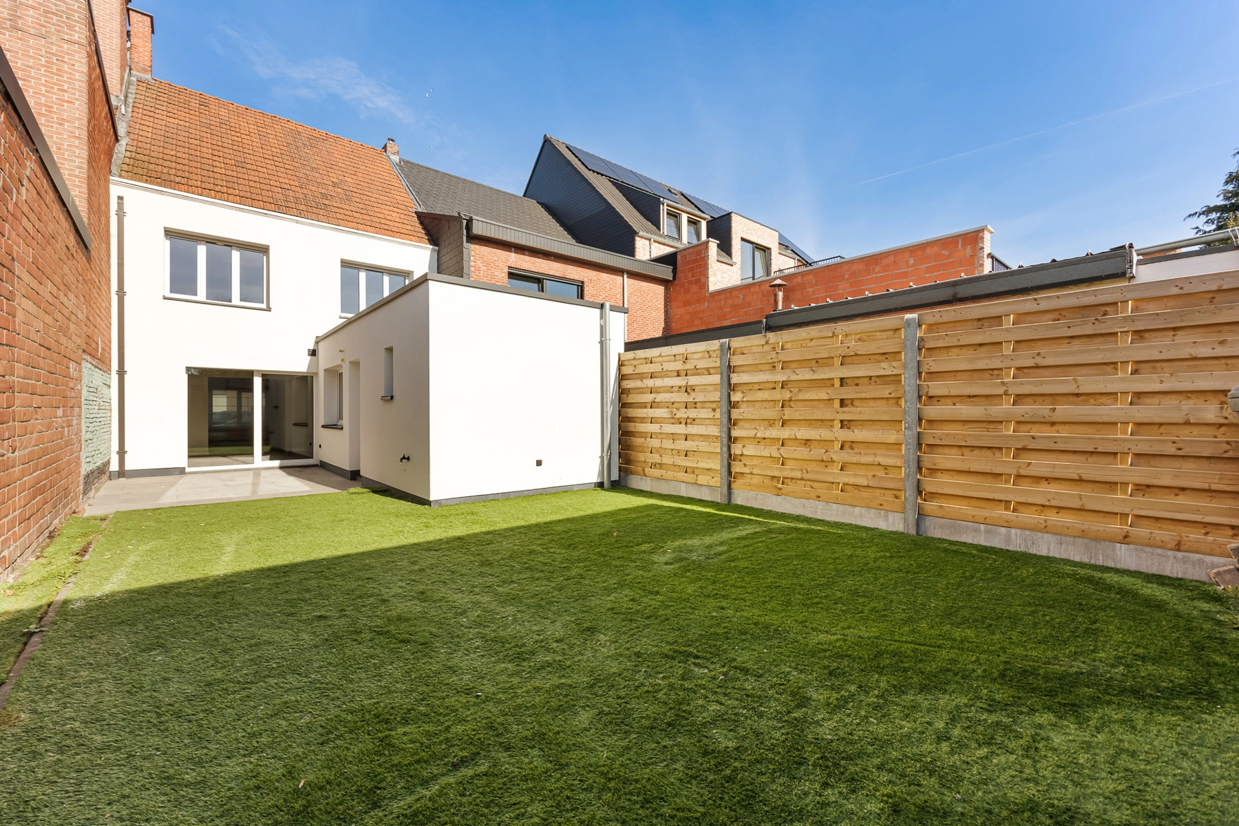 f889fad2006c496780d91bdea44a2493 photo