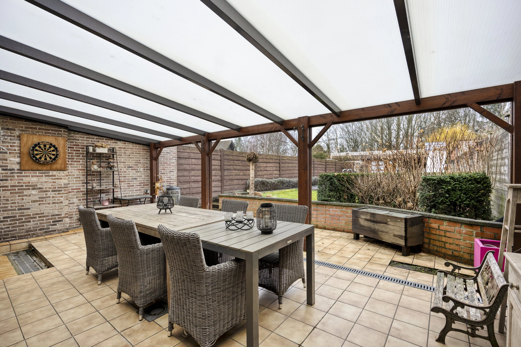 af0db23b90fc4417abe4f26f5d6e2853 photo