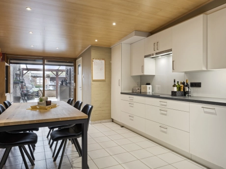 fa004e71aec94b129f179c989ebc4fe8 thumbnail