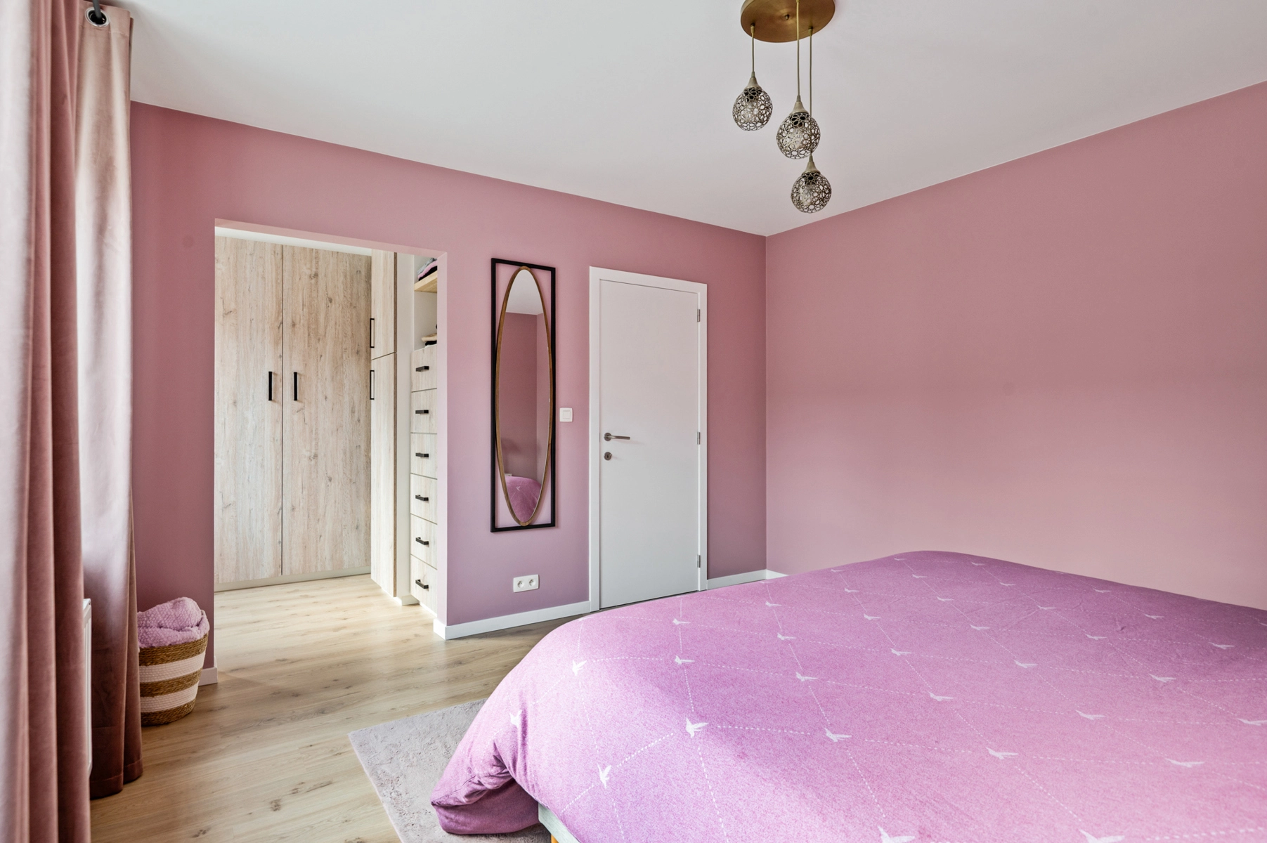 09a5452e09f040f39f9ea7b870d0a66e photo