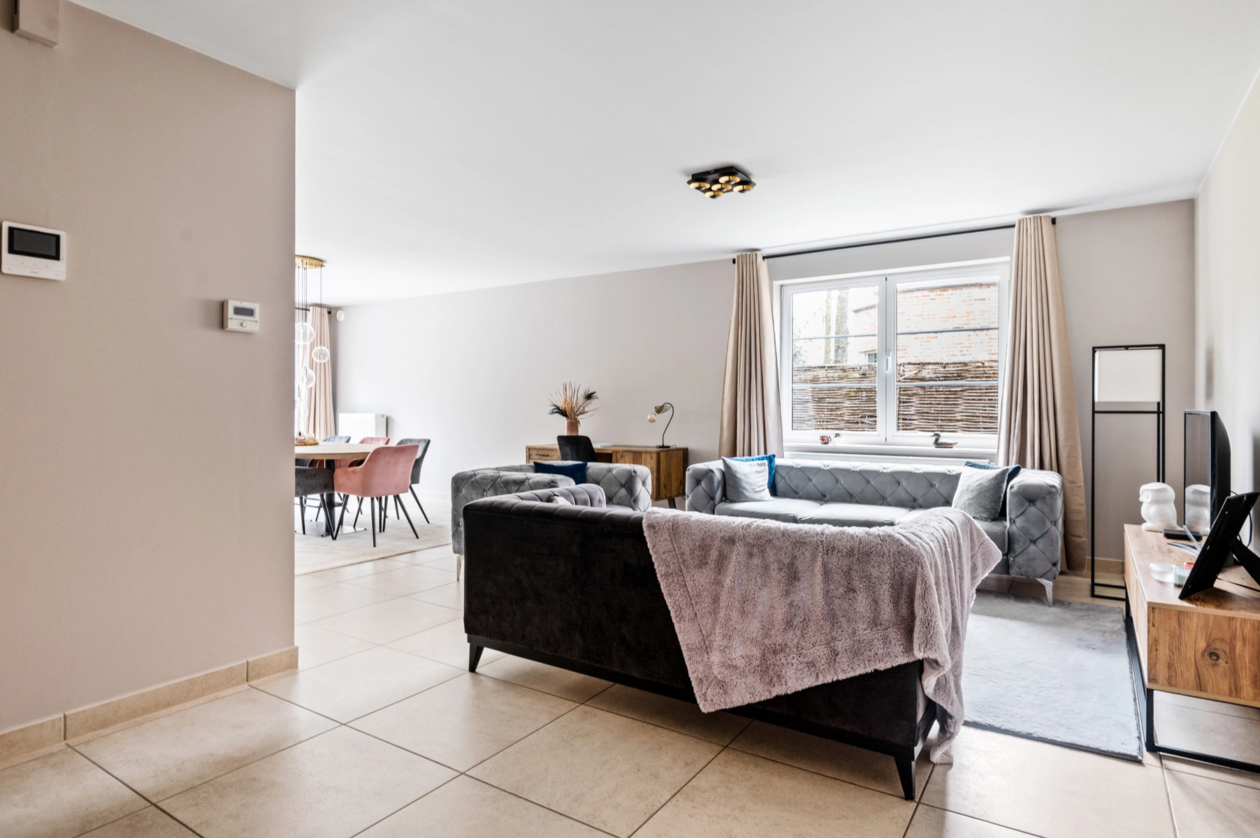 fa857494a7d6463eb9e616493cdc4923 photo