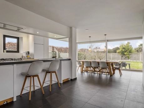 0c9710f5e8ca439db461e96fefef6dff thumbnail