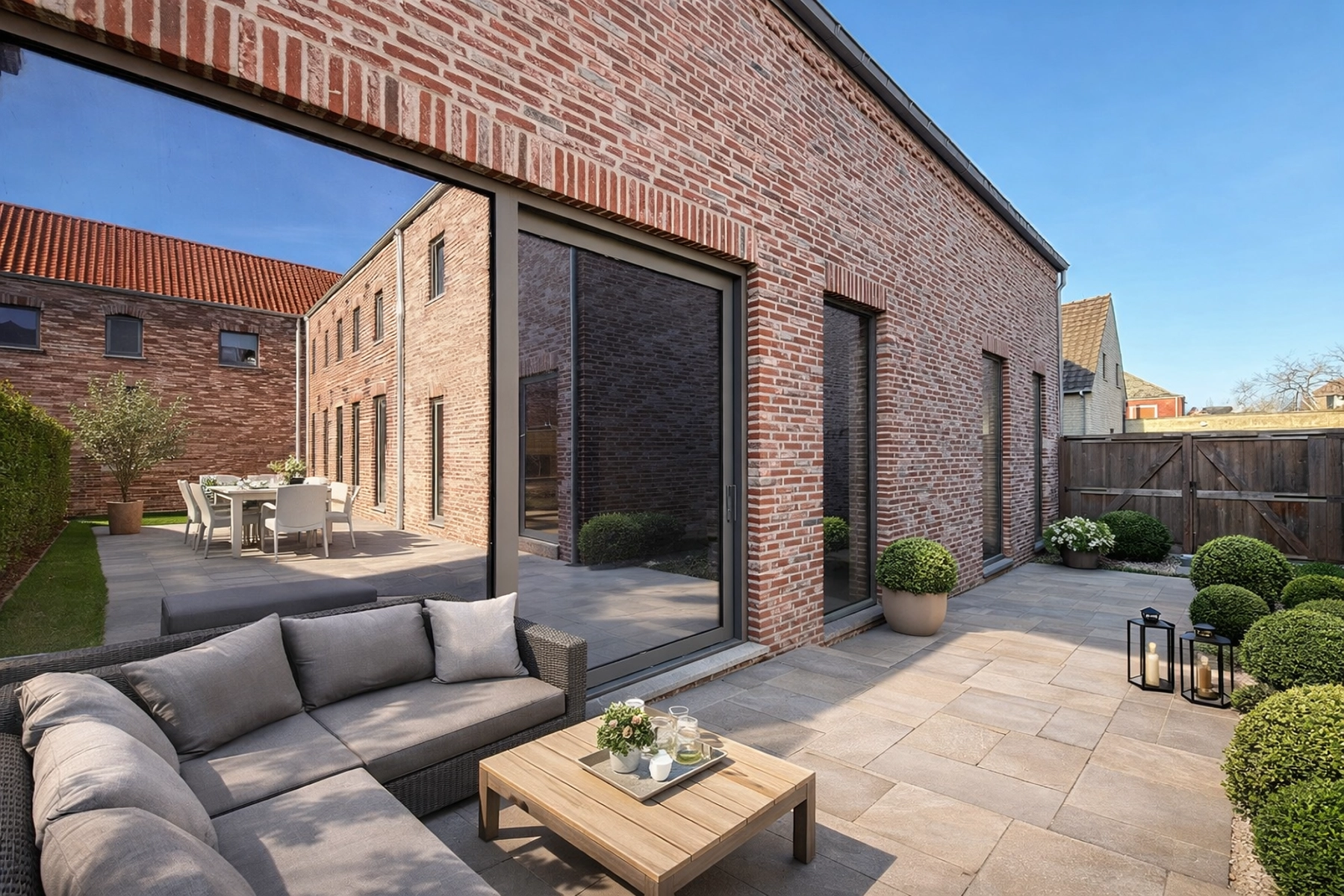 7d62b99bbe974659ac6d5f198ffef03c photo