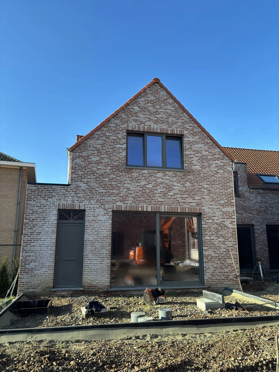 18e28d6c897642899434db57444de86e photo