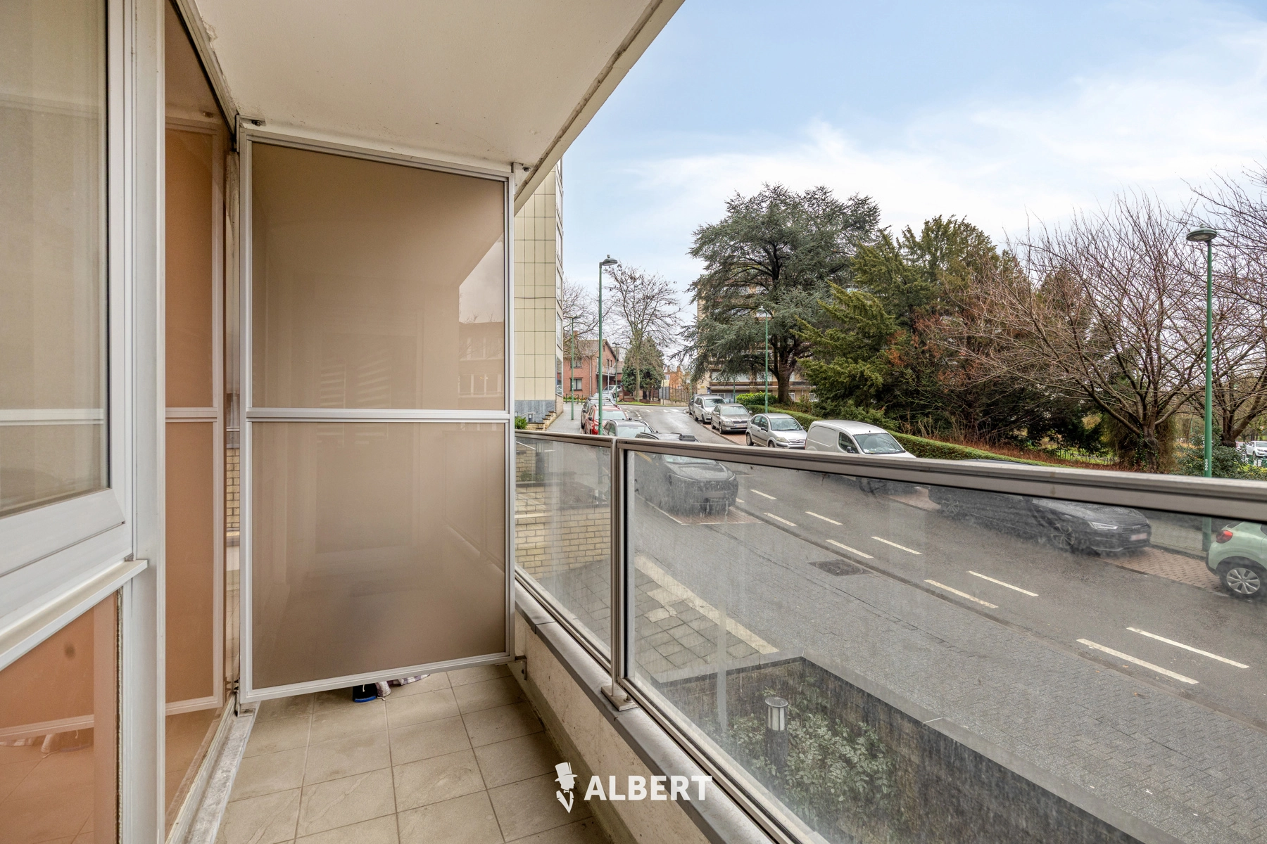 0eeed39e153446f7a4d07d763f63a0d7 photo