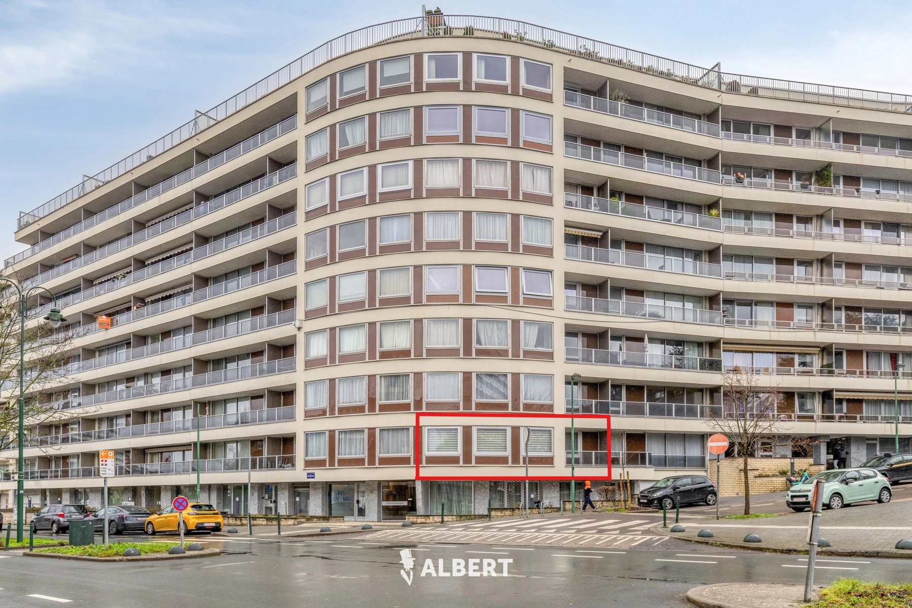 7311dc75e94741ac83a77e3983fee9d8 photo