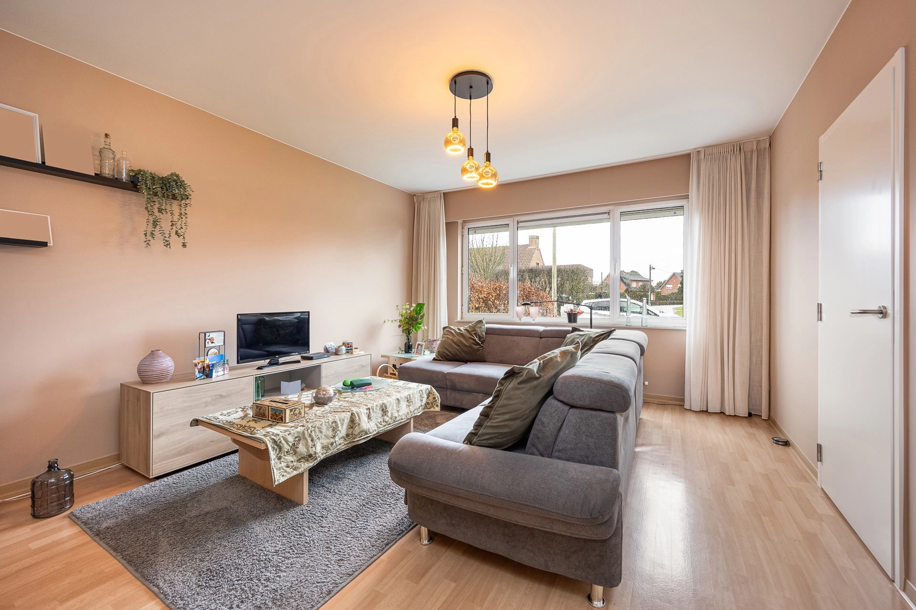 14c40d59c4f14b9b9be01e34d55f8da0 photo