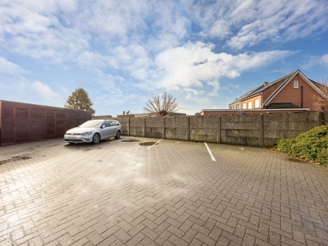 14f6f9e865f14a0aa8cf71090816206f thumbnail