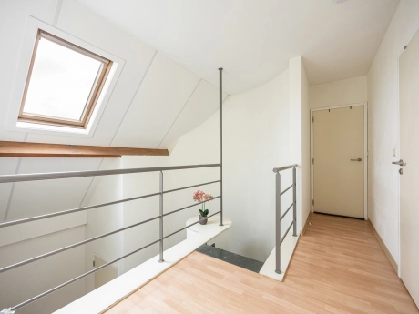 01c60bd4bb774a84b38e8b0bed33f175 thumbnail