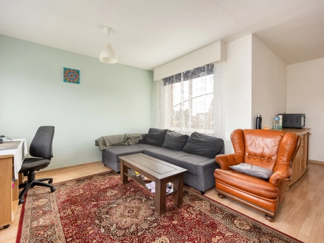 5cf0ee754cf94ae3b522946742b9136c thumbnail