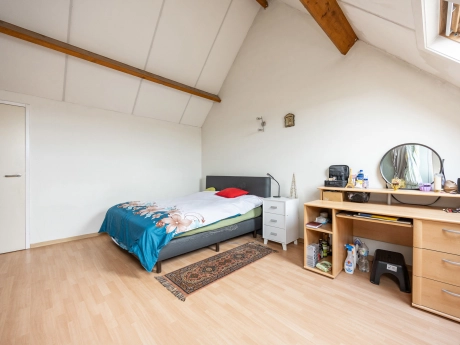 7e77c67751a34321b7436dfb5c7be2d9 thumbnail