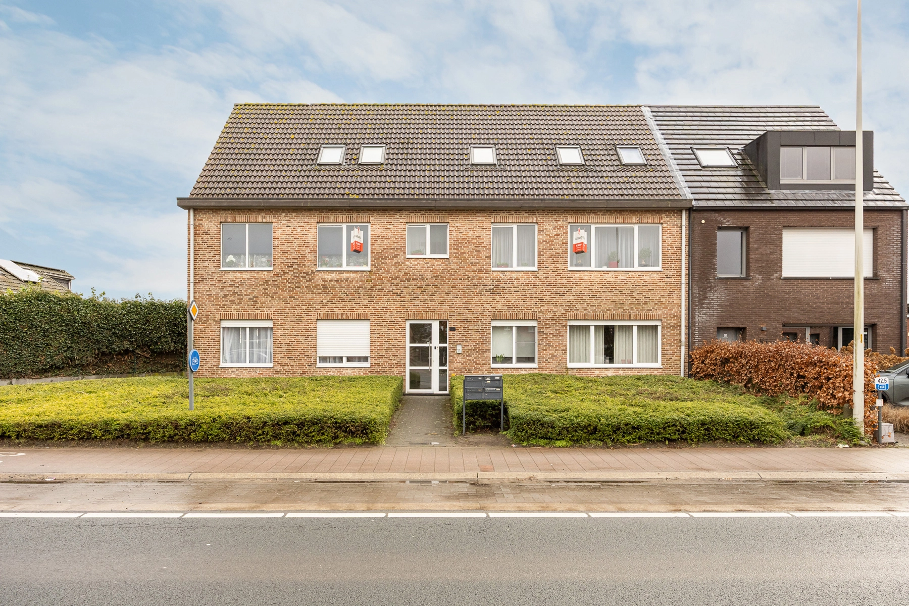 32e5562fd27a4597aa6565961183e576 photo