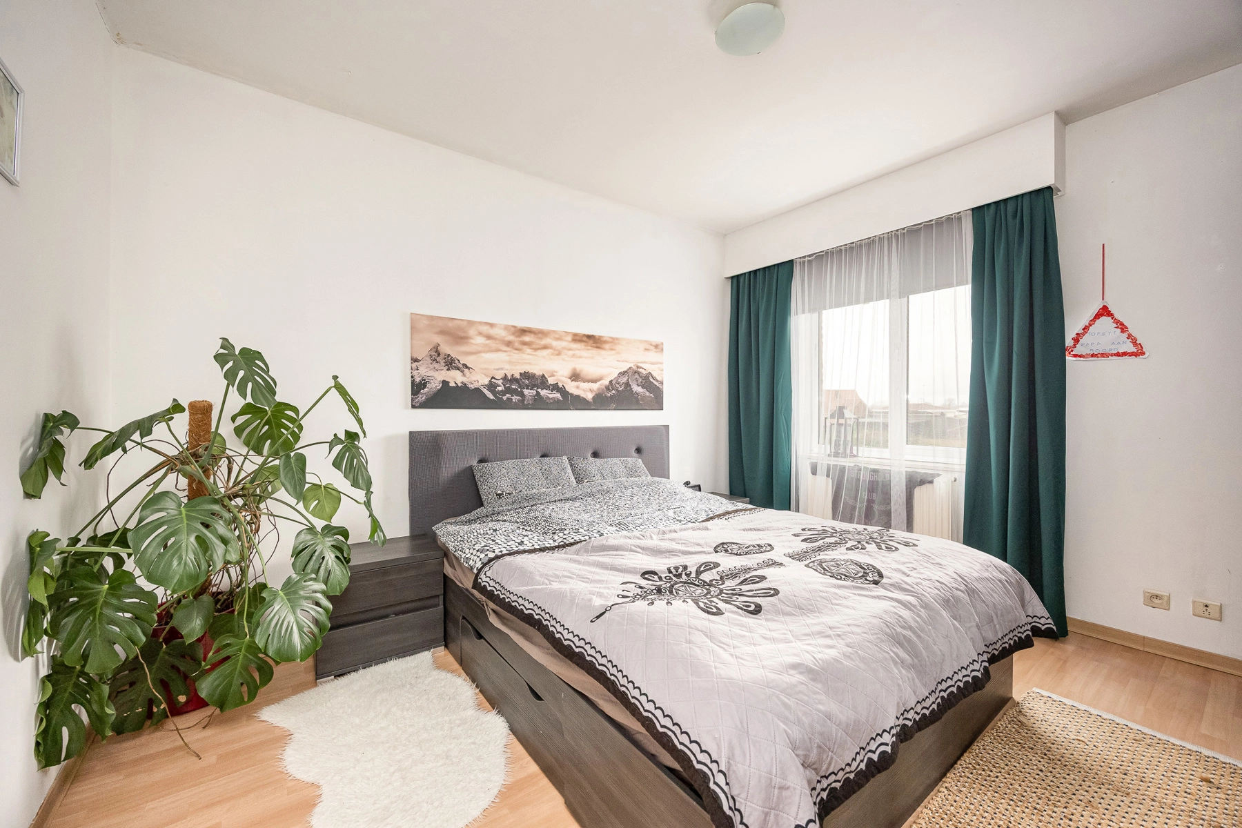 147c7eba16f14caca27221ba74a25d69 photo