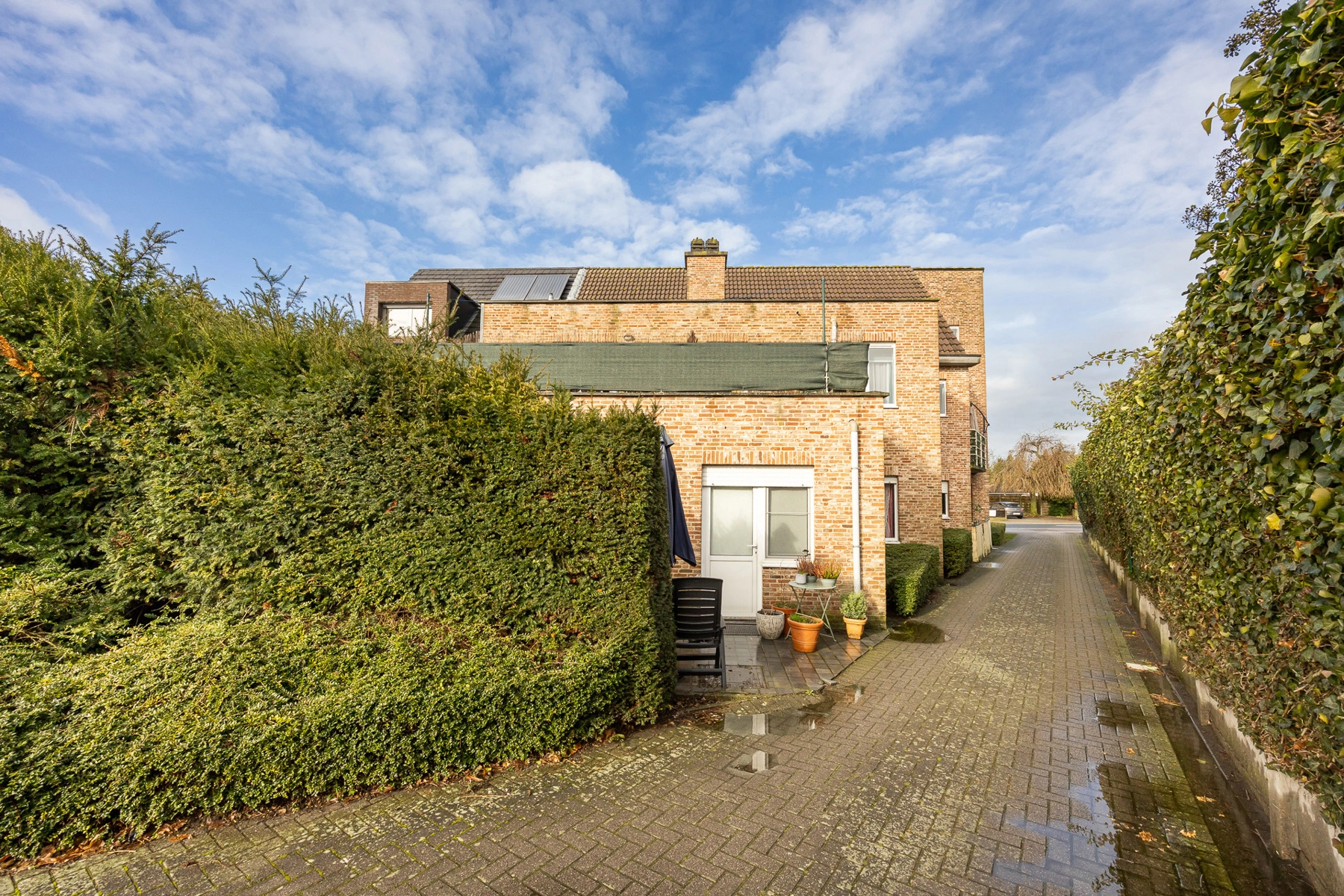 aa40ed44c2f14736968aa70e41dfbbbd photo