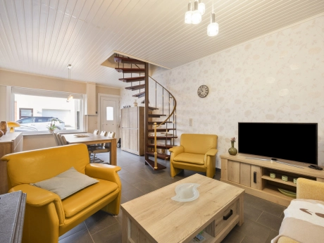 f9455126627b40d6978c3972a5a97290 thumbnail