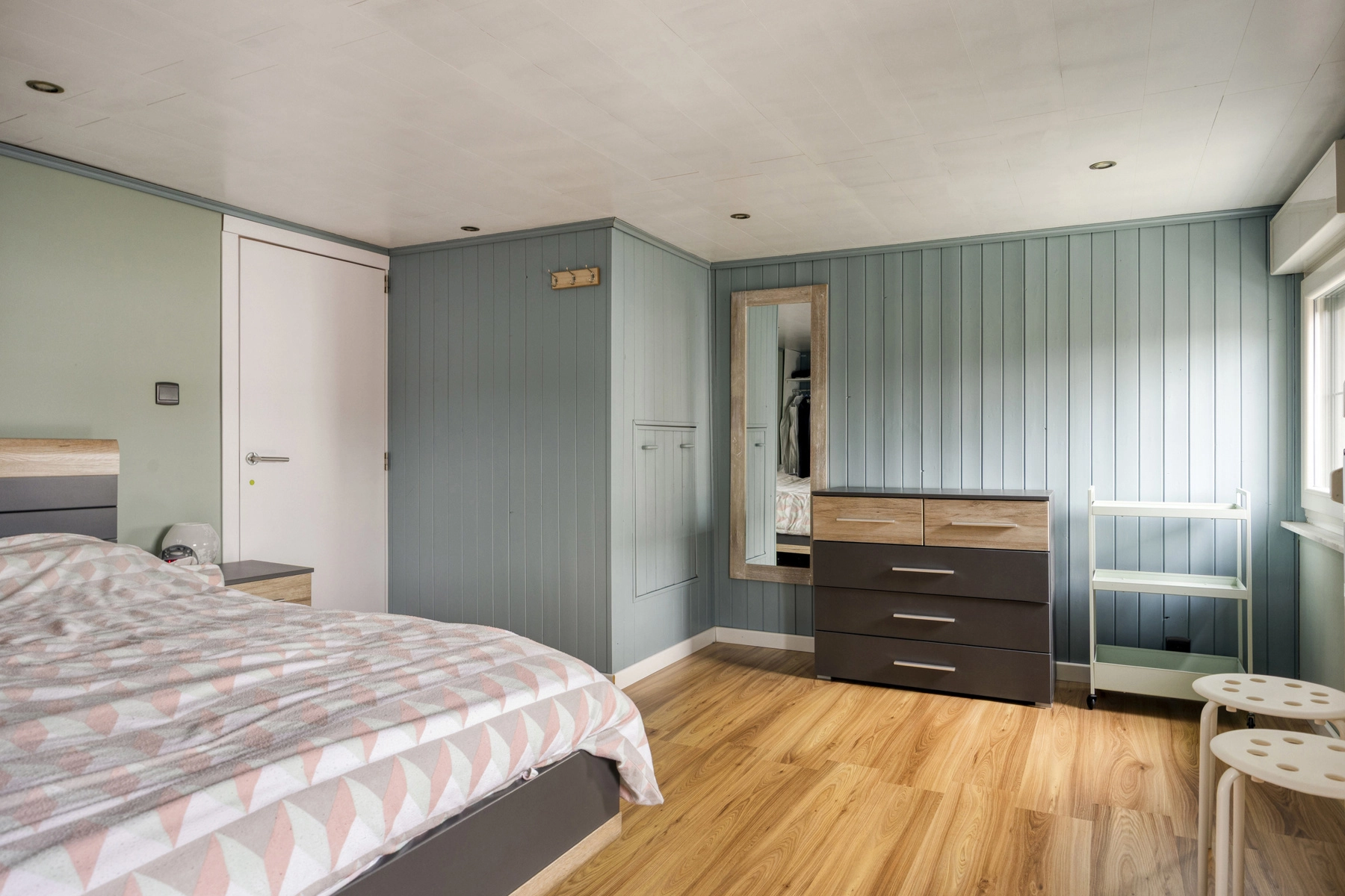 a0a8d4f09da64099bf12dc24bd0697ef photo