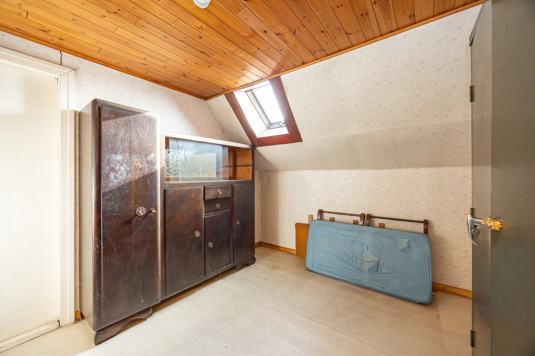 732b2dfb604c4faea32c5a7ae37aa080 photo