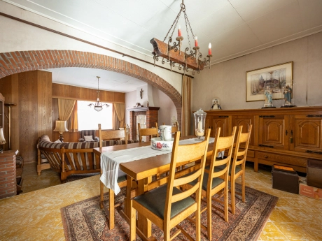 9bc6fea8adc04c4783e2b652834b9c9e thumbnail