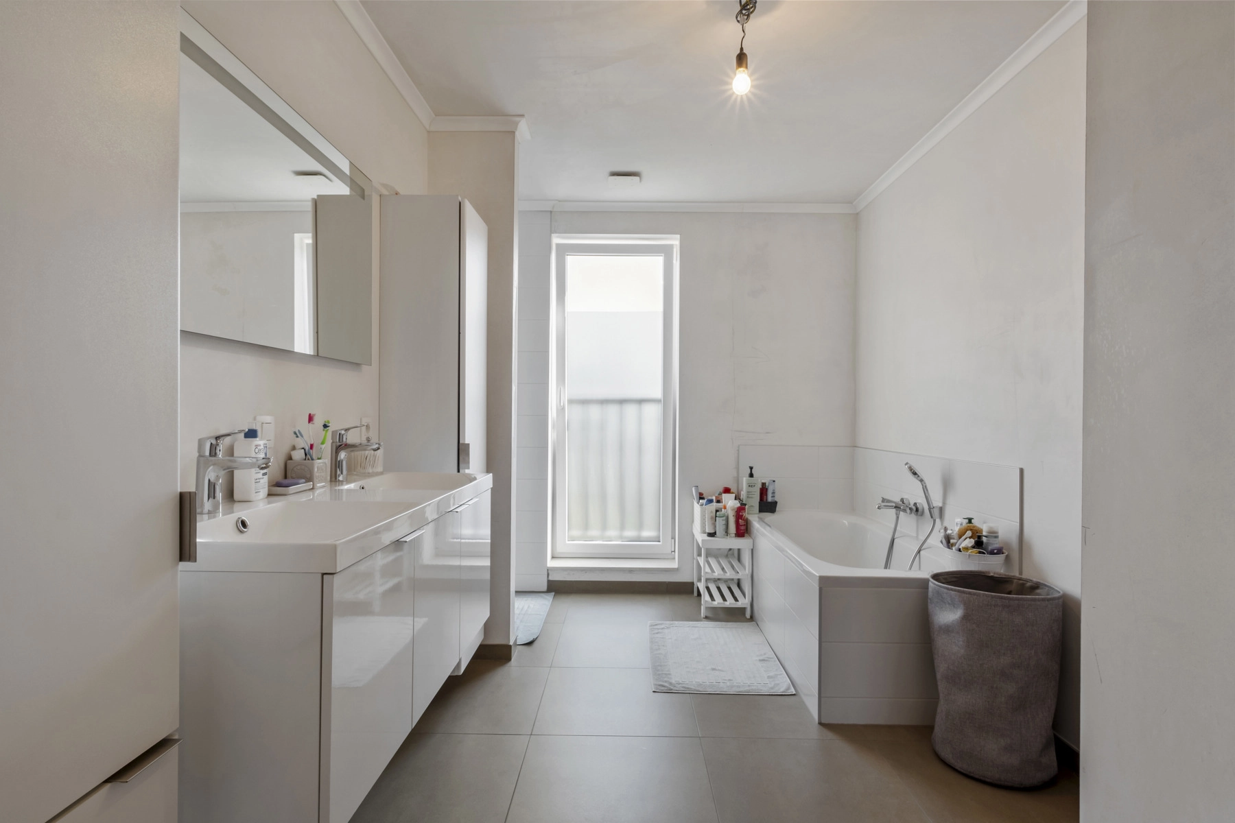 5410d983f53545c39f87fd3dcb566a1d photo