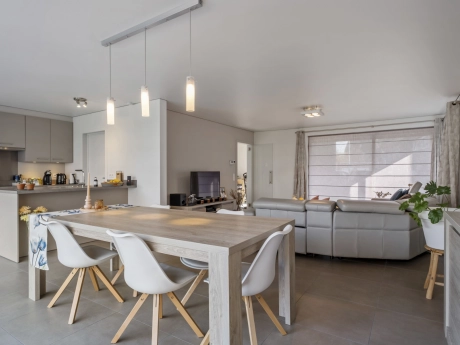 e2a319128d5541c0ad4a5d4c716d8582 thumbnail