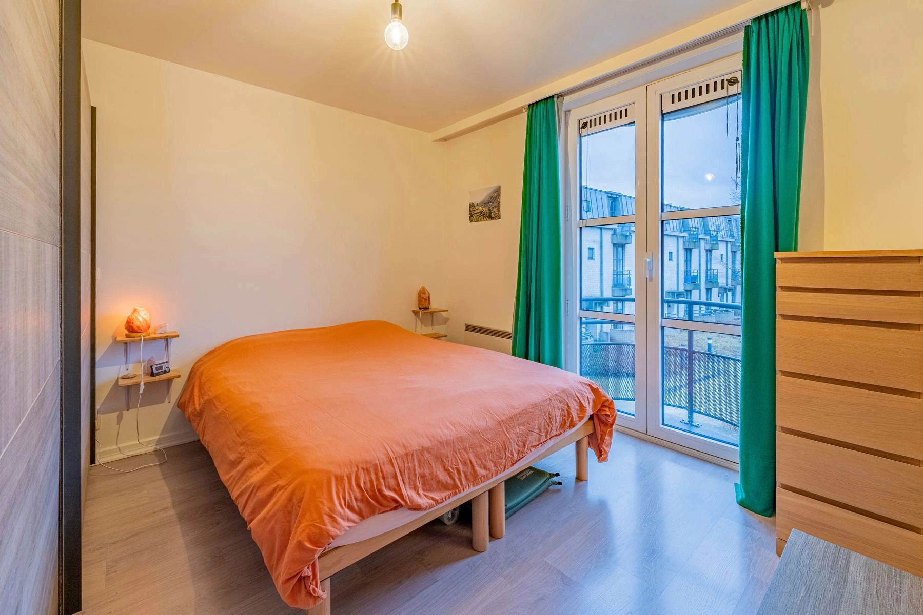 f23e85ea2eaf4858a20a13aa0158c84a photo