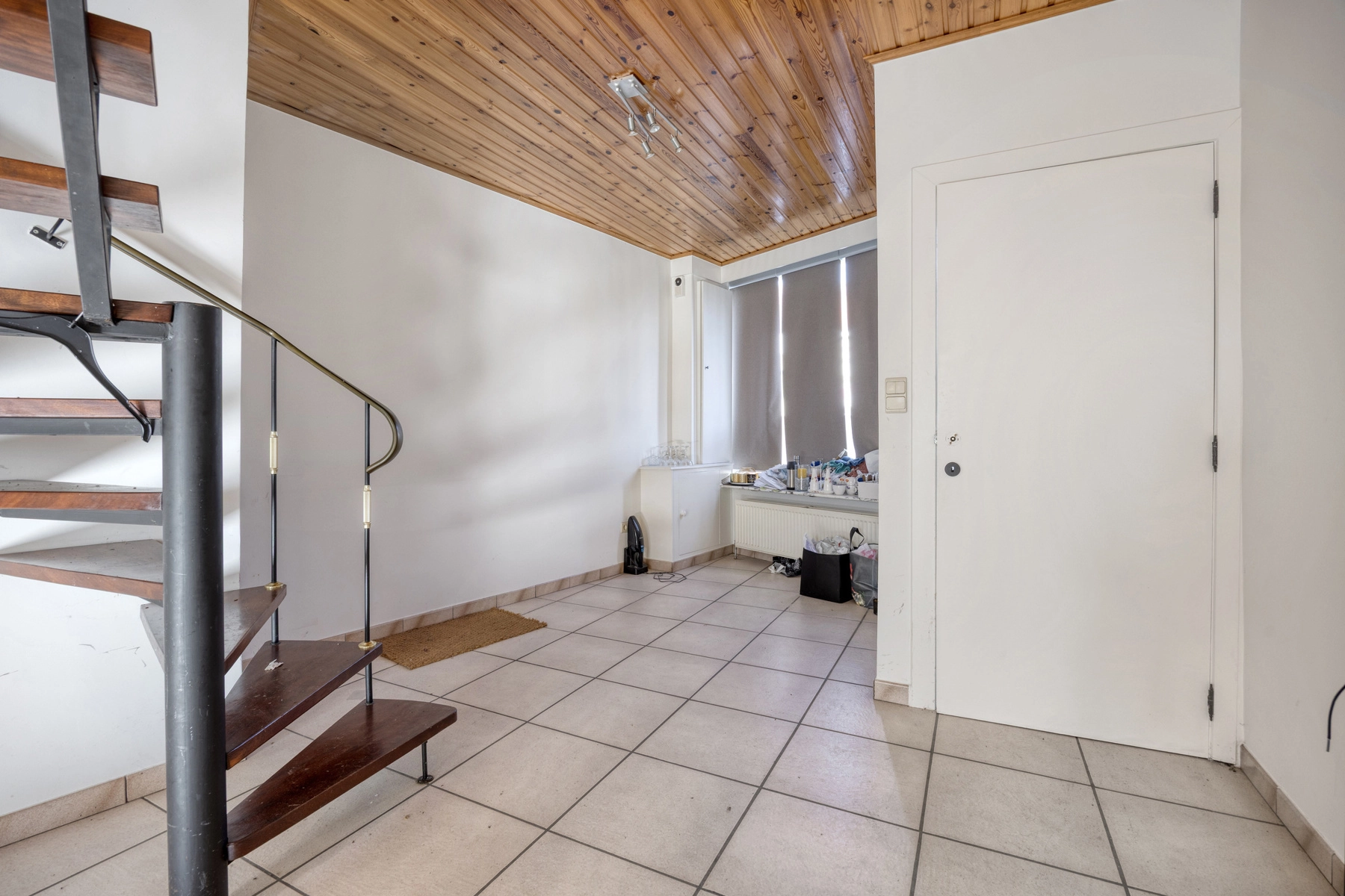 dc69b555bf5f4656ba9adfa51e340cf9 photo