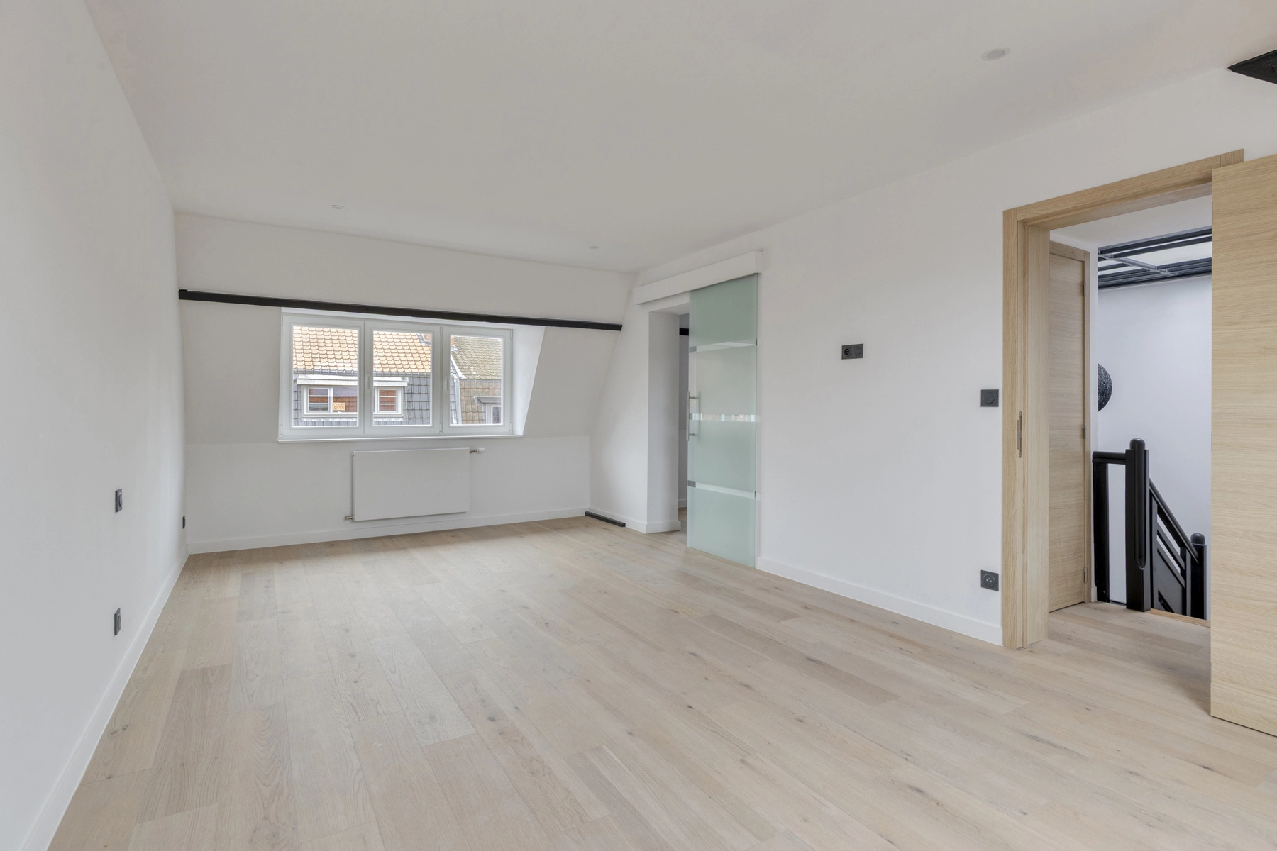 13d123e0658e4ea1bc404a6ff1c3d14d photo