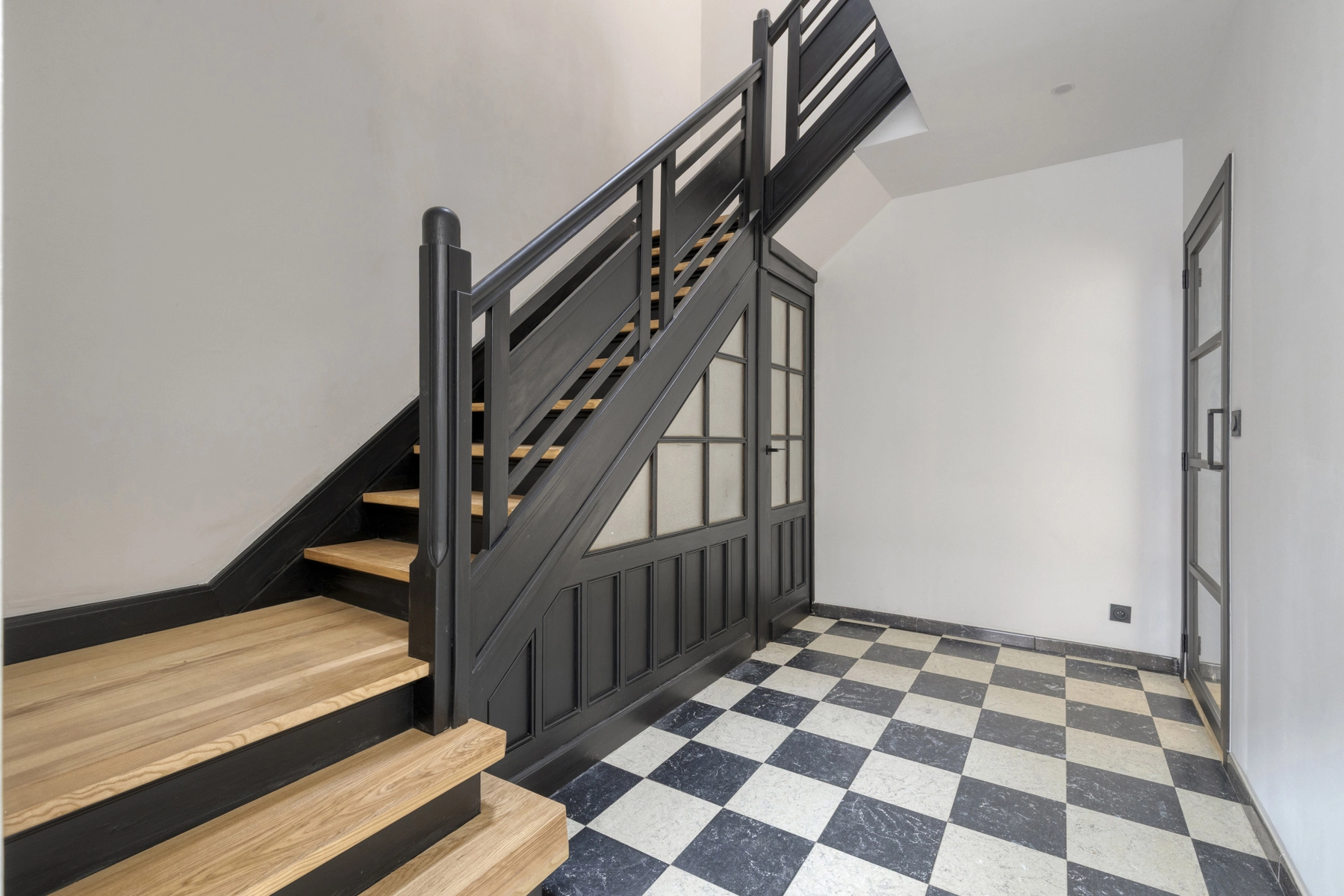 69251c834d7d4d4098fbc50b4ac7534a photo