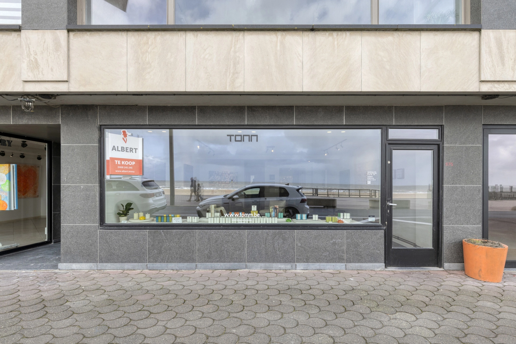 46df3b1e6b4b4d5f8b7bc9e41d3dd416 photo