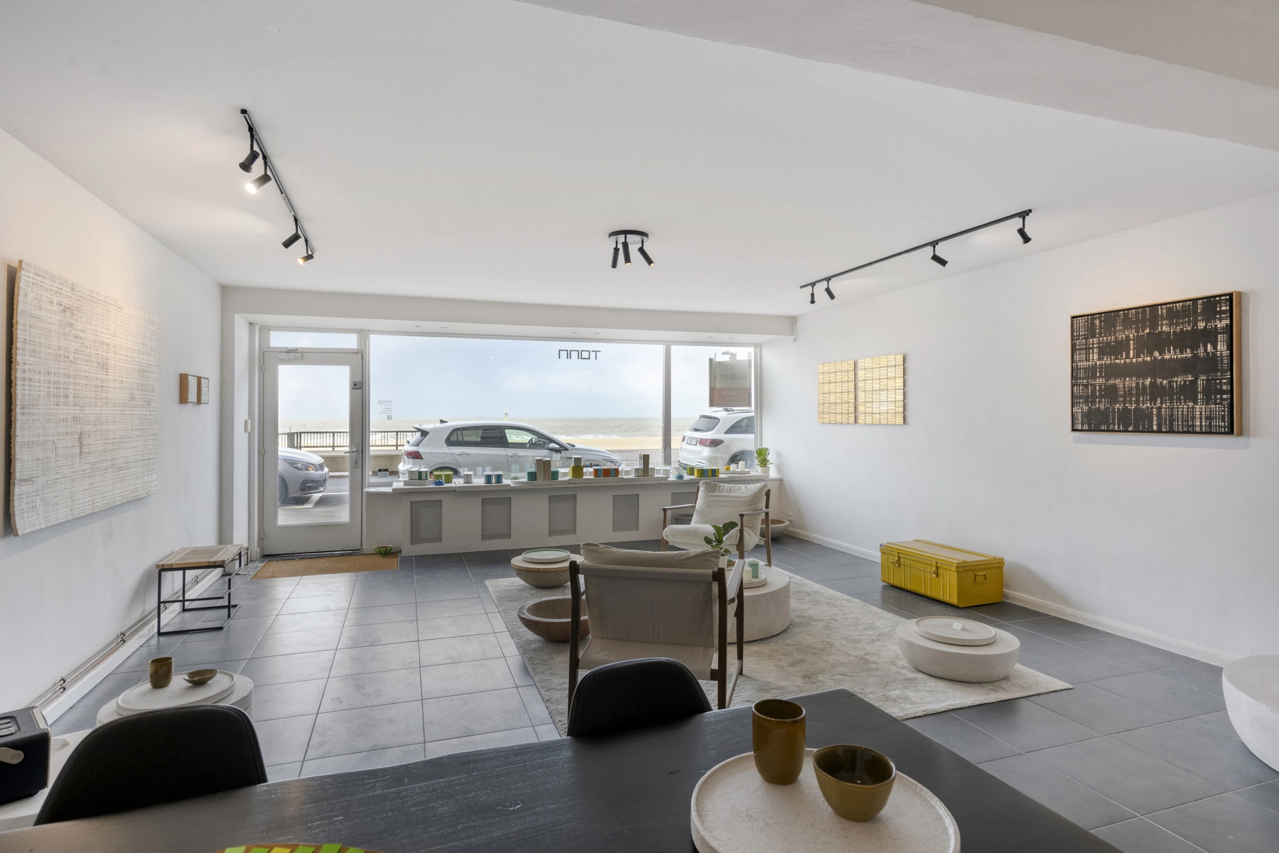 e1bbbf3790754a27bc93677f74ff435e photo