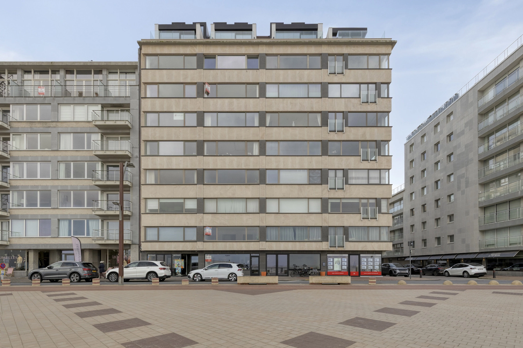 f45040b232ce4fe1b1e53002e2b451d1 photo