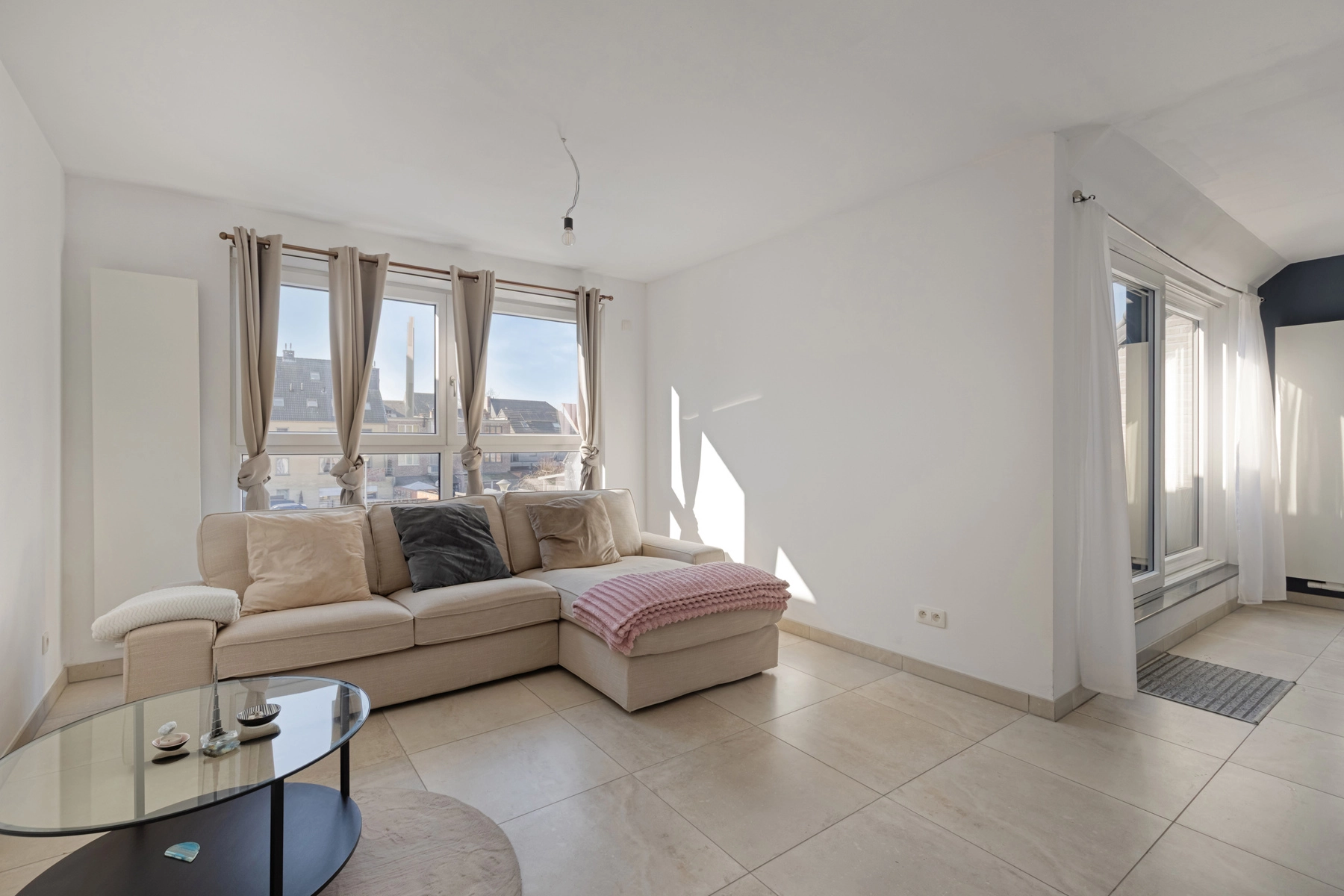 519e7bc9d39148bfae46b521b638cdc6 photo