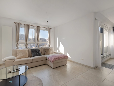 519e7bc9d39148bfae46b521b638cdc6 thumbnail