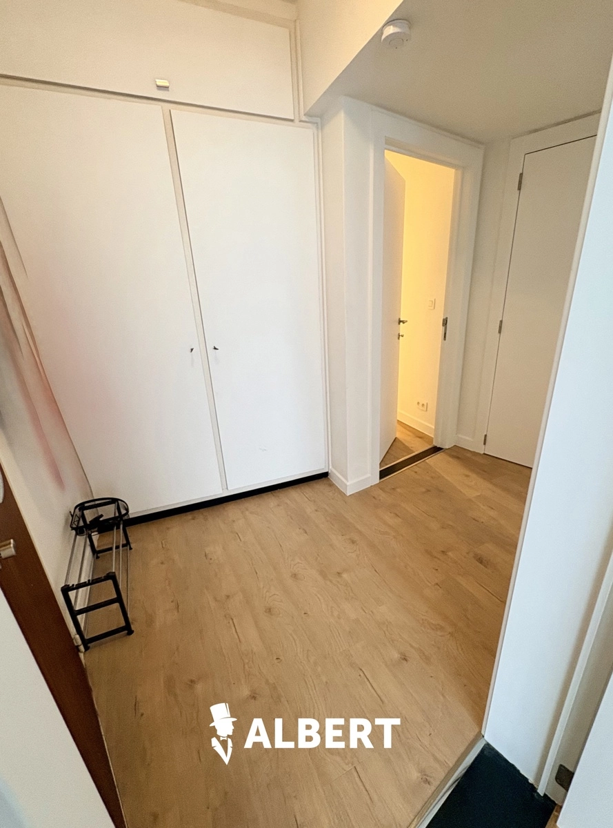 0fe15b280196484fb589722c0d1ccb4d photo