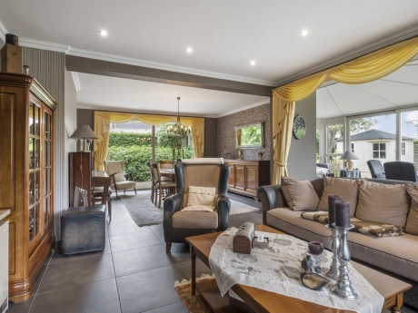 b49e5a4bbdca4958890eff393c1697e9 thumbnail