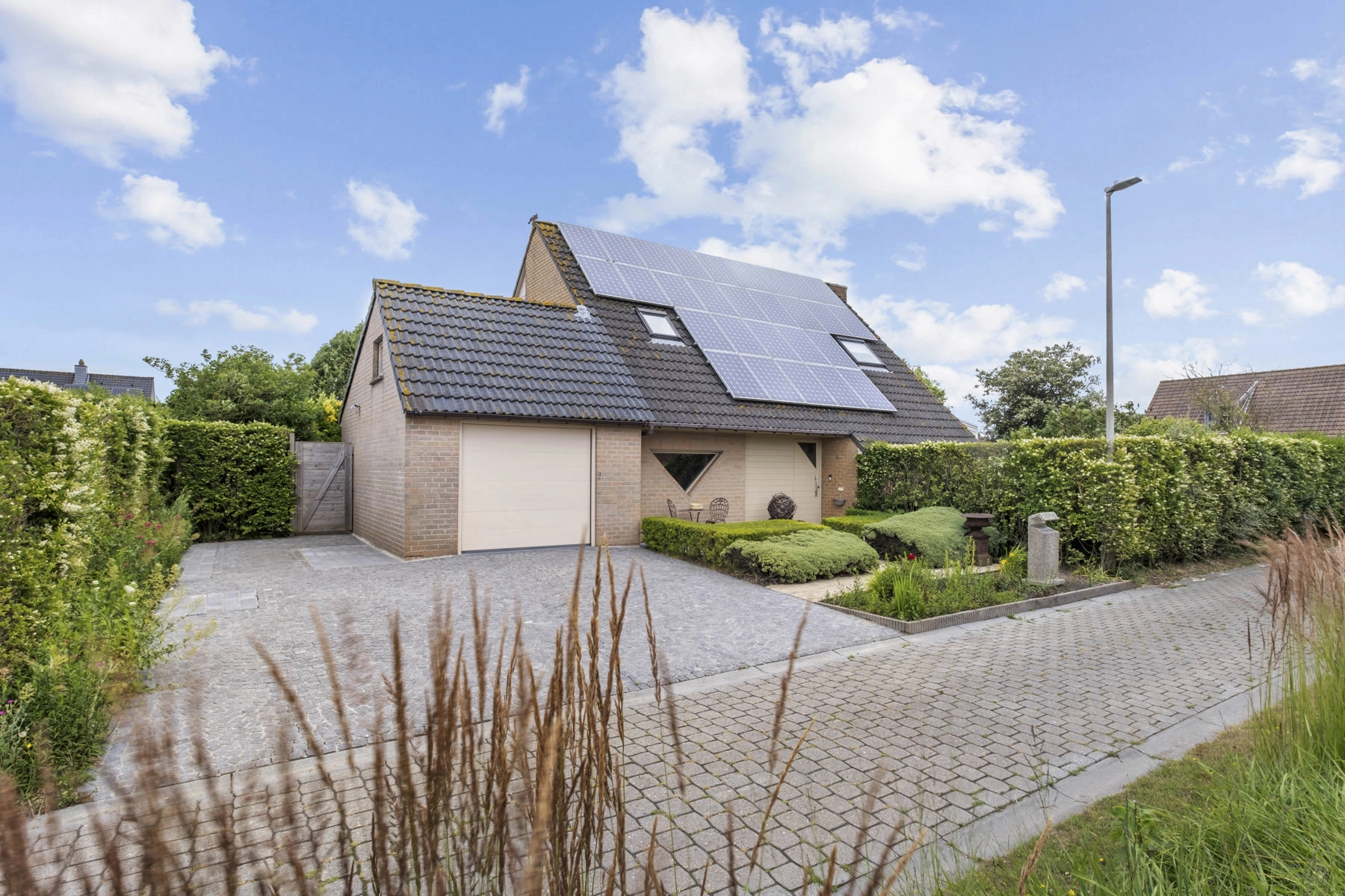 f89a4af1a1e443339c164778b6174086 photo